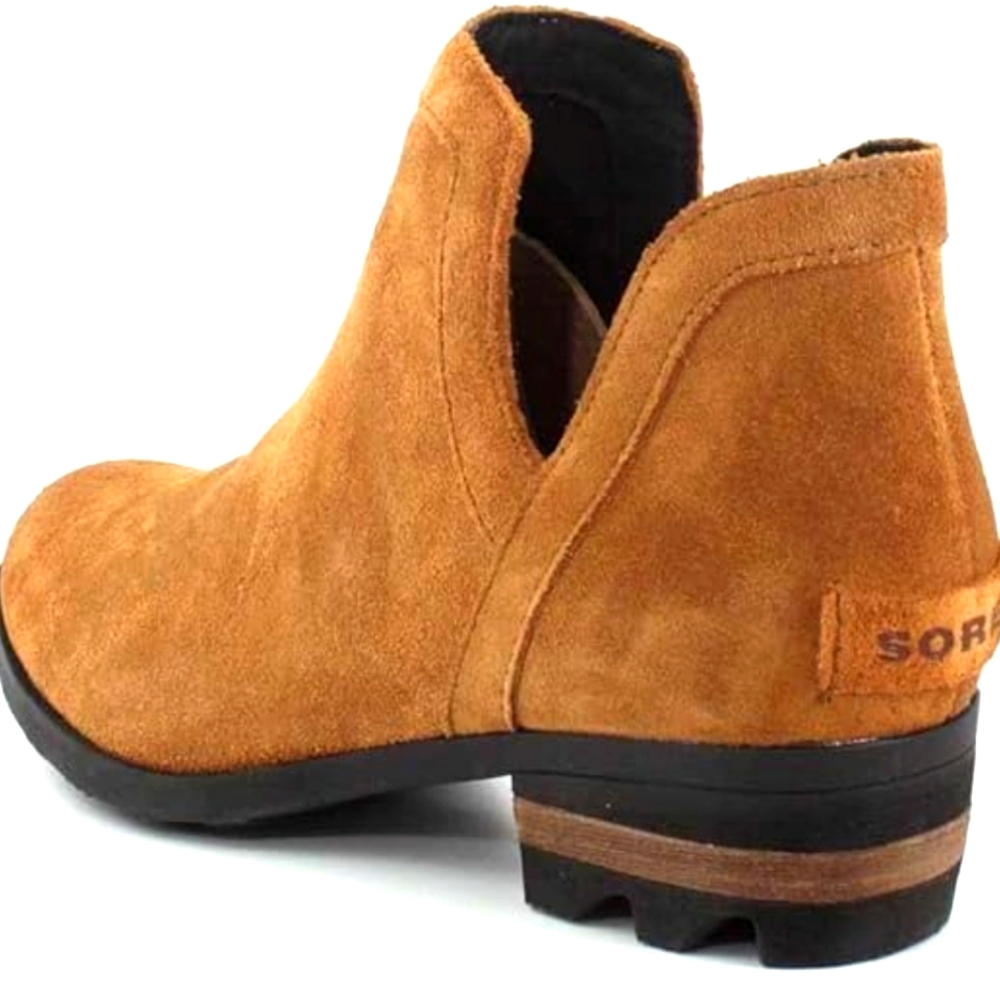 SOREL Lolla II Camel Bootie